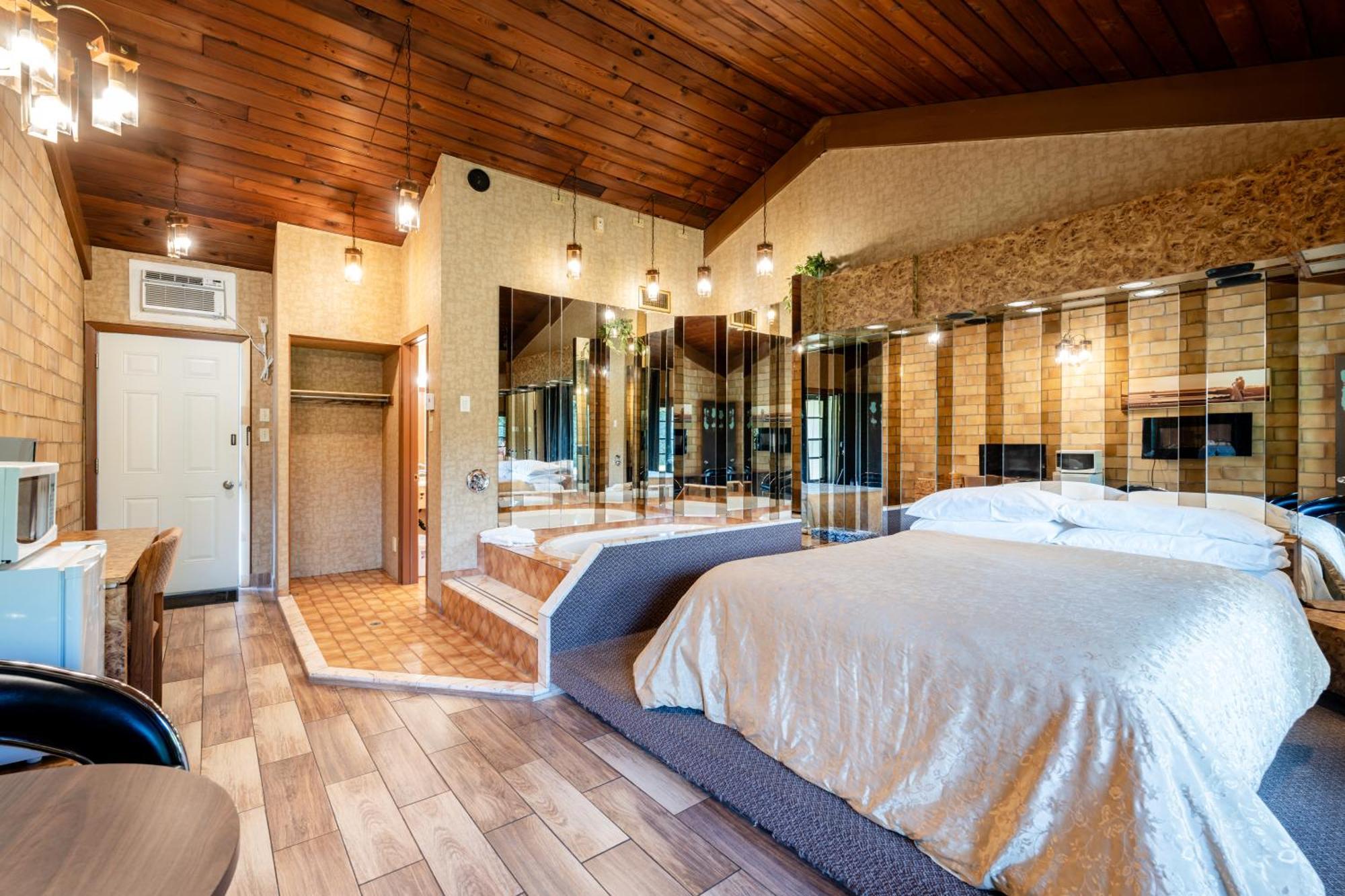 Hotel Motel Bonsoir Гранби Номер фото