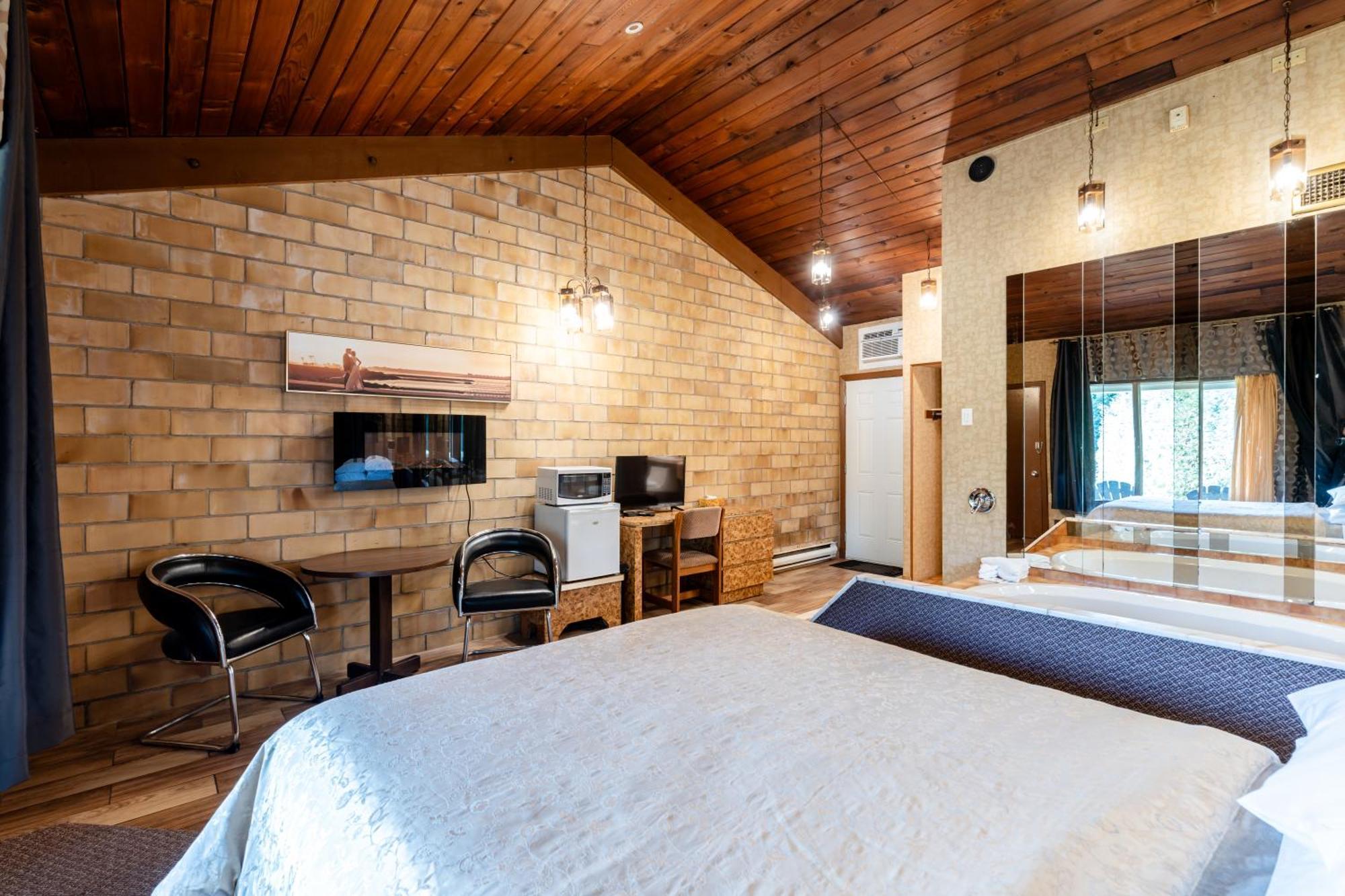 Hotel Motel Bonsoir Гранби Номер фото