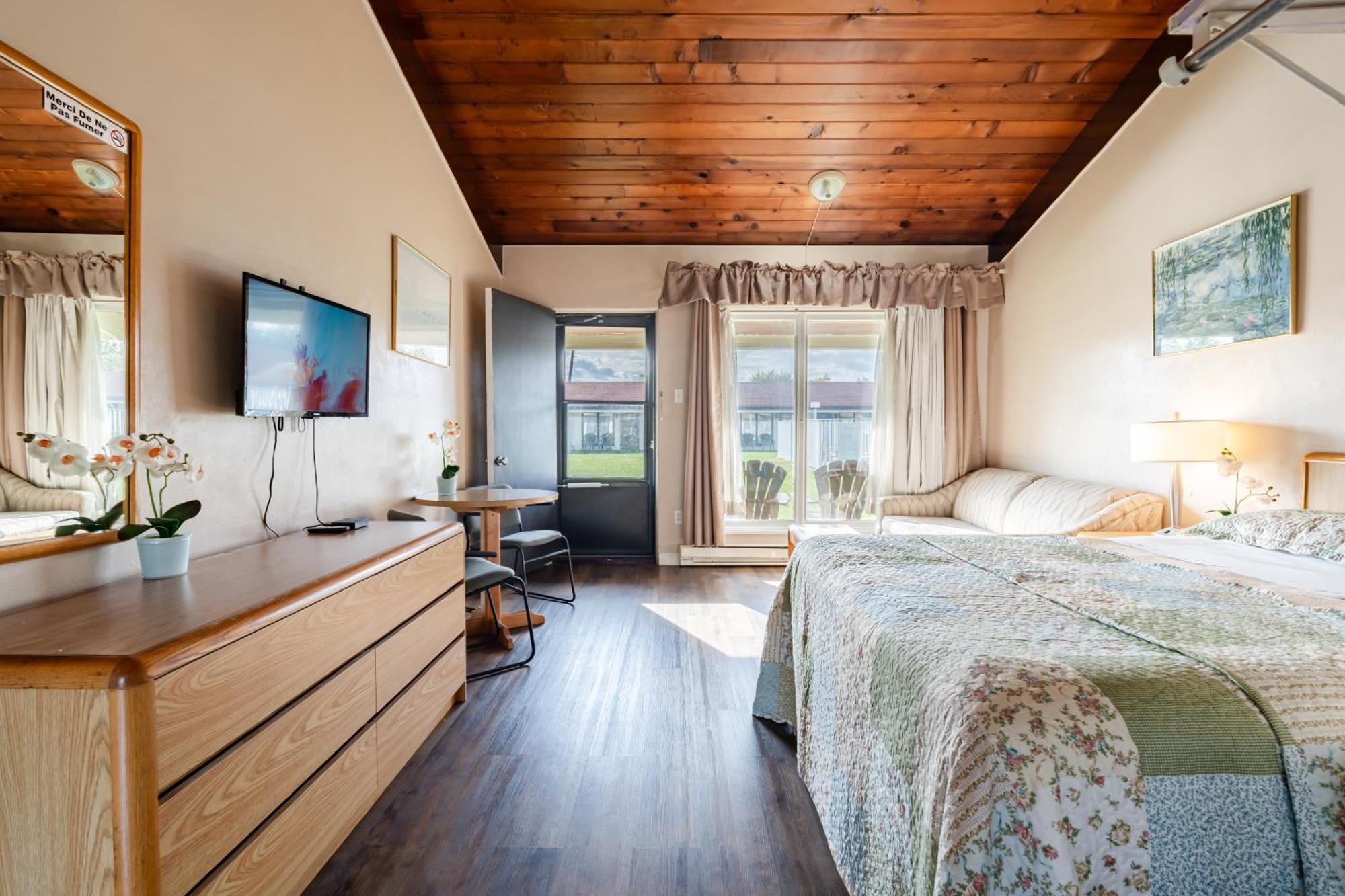 Hotel Motel Bonsoir Гранби Номер фото